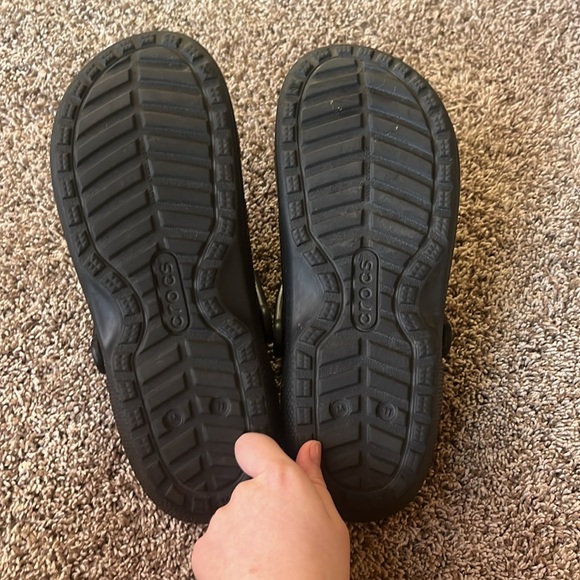 Men’s black Crocs - Picture 2 of 6